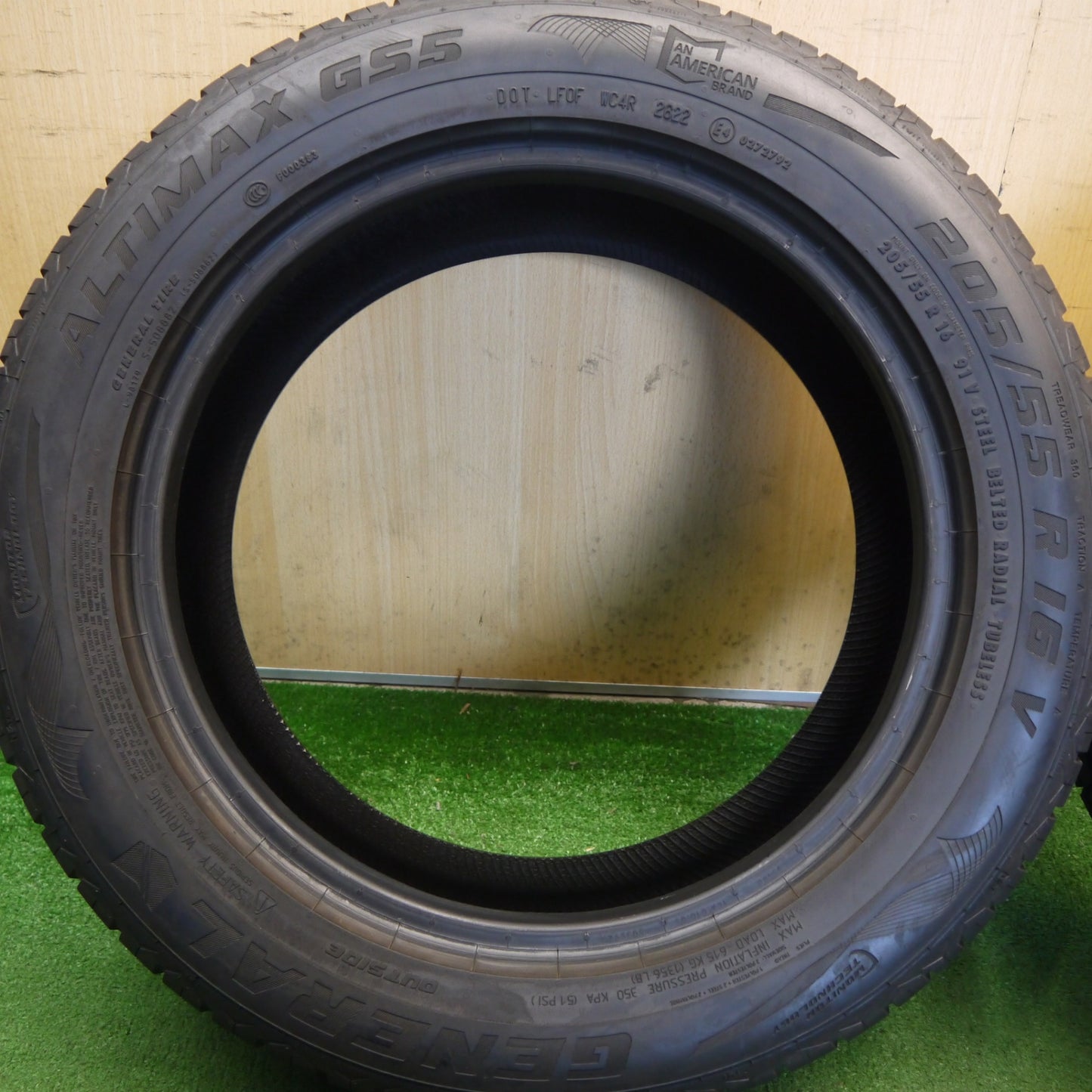バリ溝！22年！9分★205/55R16 ゼネラル ALTIMAX G55 タイヤ 16インチ アコード ノア ヴォクシー リーフ インプレッサ レガシィ 等★6072101Hノタ
