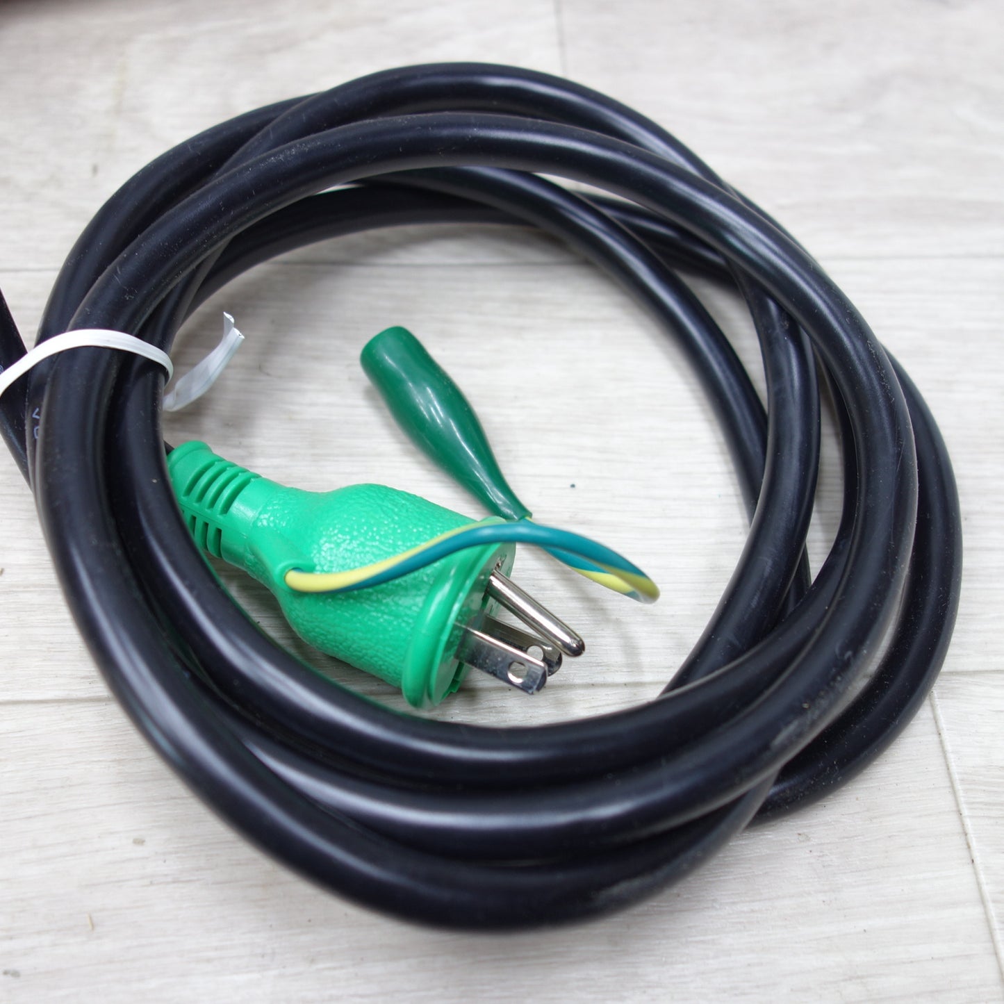 [送料無料] 未使用◆日動工業 100V専用 インバーター 直流 溶接機 パワー ウェルダー 100S PW-100S NICHIDO◆