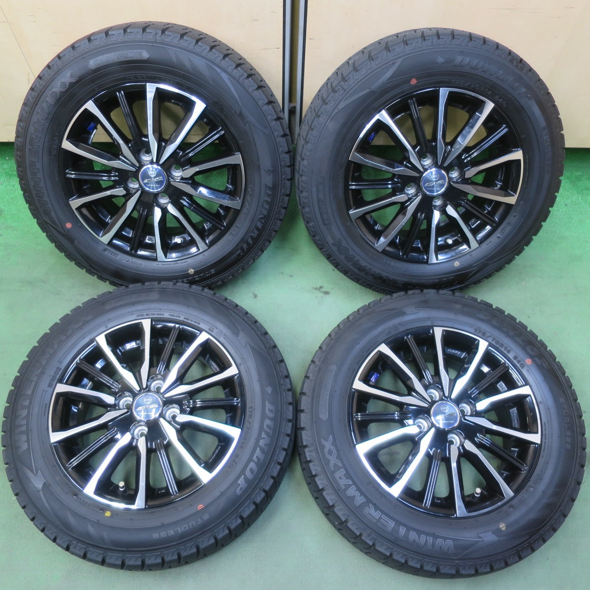 バリ溝！22年！9.5分◎スタッドレス 175/70R14 ダンロップ ウインターマックス WM02 SMACK ENKEI スマック エンケイ 14インチ PCD100/4H◎6080503IMス