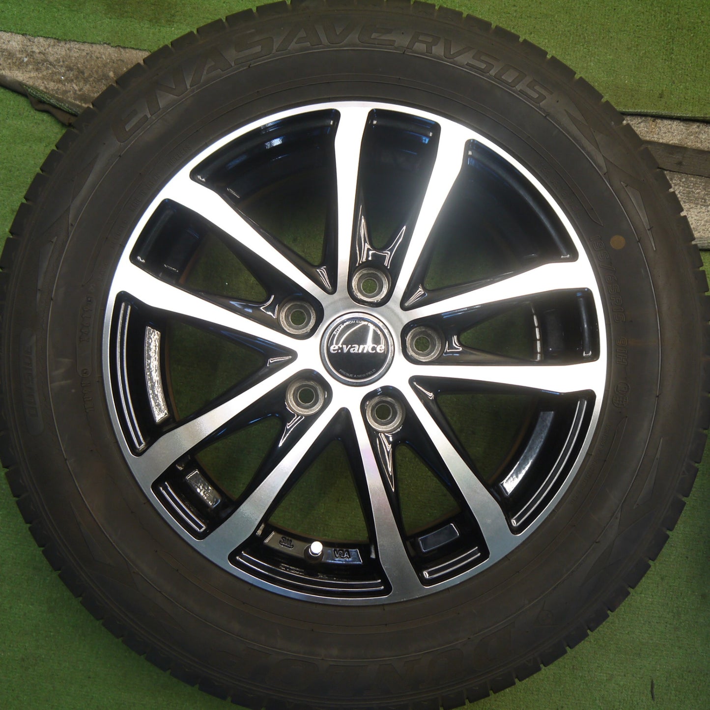バリ溝！キレイ！9.5分◎195/65R15 ダンロップ エナセーブ RV505 evance HA1 エヴァンス 15インチ PCD114.3/5H◎6083105Hノ