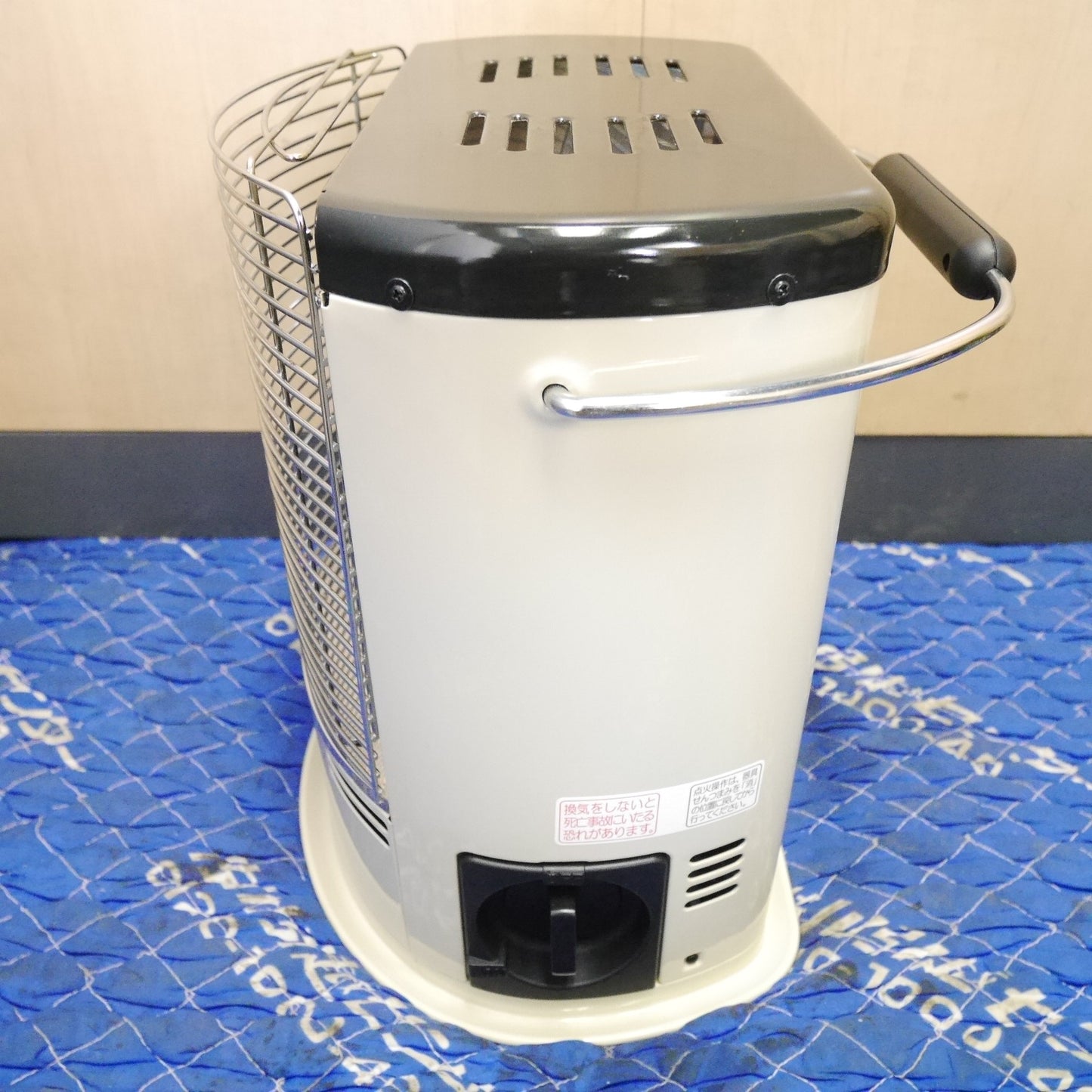 キレイ☆IWATANI イワタニ カセット ガス ストーブ デカ暖Ⅱ CB-STV-DKD2 暖房 器具 岩谷産業☆ [送料無料]