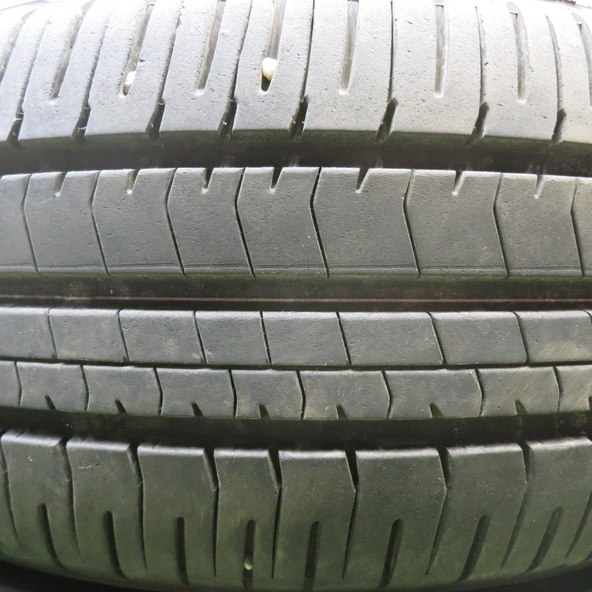 バリ溝！23年！9.5分★205/55R16 ブリヂストン エコピア NH200 タイヤ 16インチ ステップワゴン アイシス ノア ヴォクシー プレマシー 等★5071707HAノタ