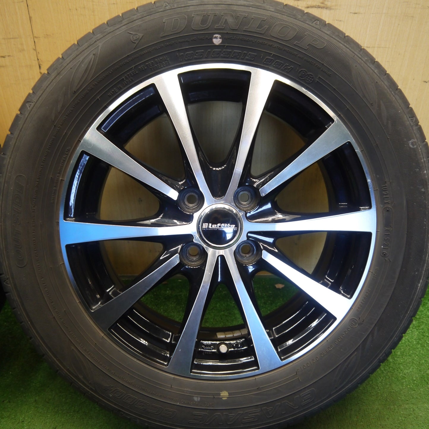 バリ溝！8.5分◎185/65R15 ダンロップ エナセーブ EC300+ Laffite ラフィット 15インチ PCD100/4H◎6061002Hノ