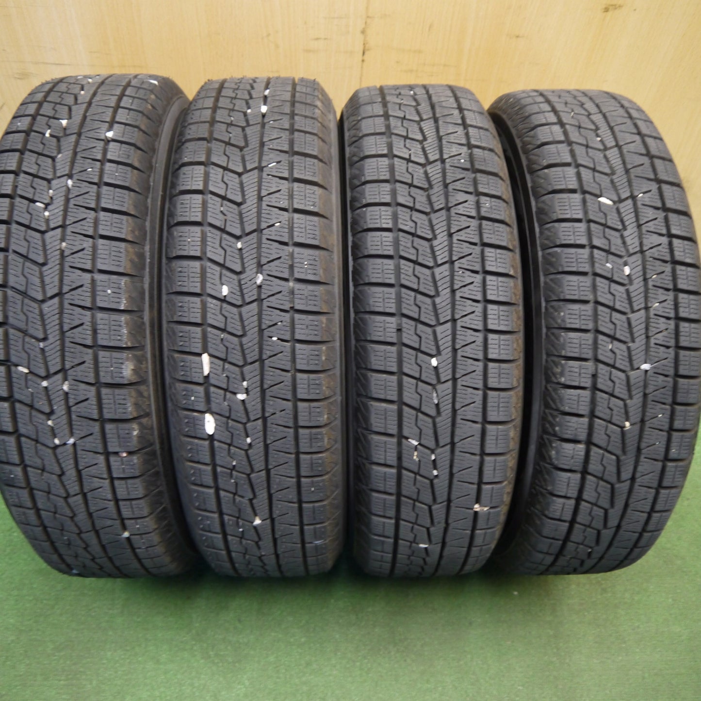 ほぼ未使用！25年！キレイ★スタッドレス 155/65R14 ヨコハマ アイスガード iG70 VELVA WONDER ヴェルヴァ ワンダー 14インチ PCD100/4H★6032304Hス