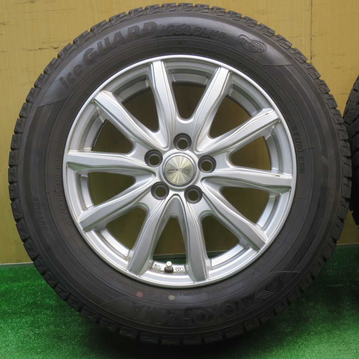 バリ溝！キレイ！9分★プリウス 等 195/65R15 スタッドレス ヨコハマ アイスガード iG50 プラス JOKER ジョーカー 15インチ PCD100/5H★5112504NJス