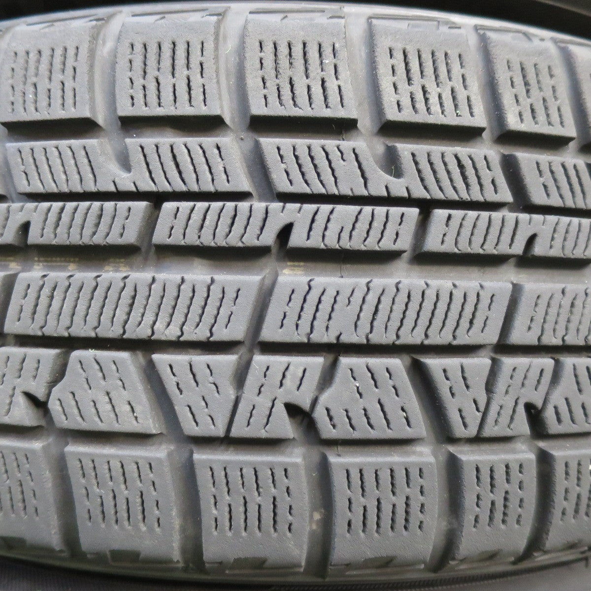 [送料無料] 4本価格★スタッドレス 175/65R15 ヨコハマ アイスガード iG50 プラス Schneider シュナイダー 15インチ PCD100/4H★4103009イス