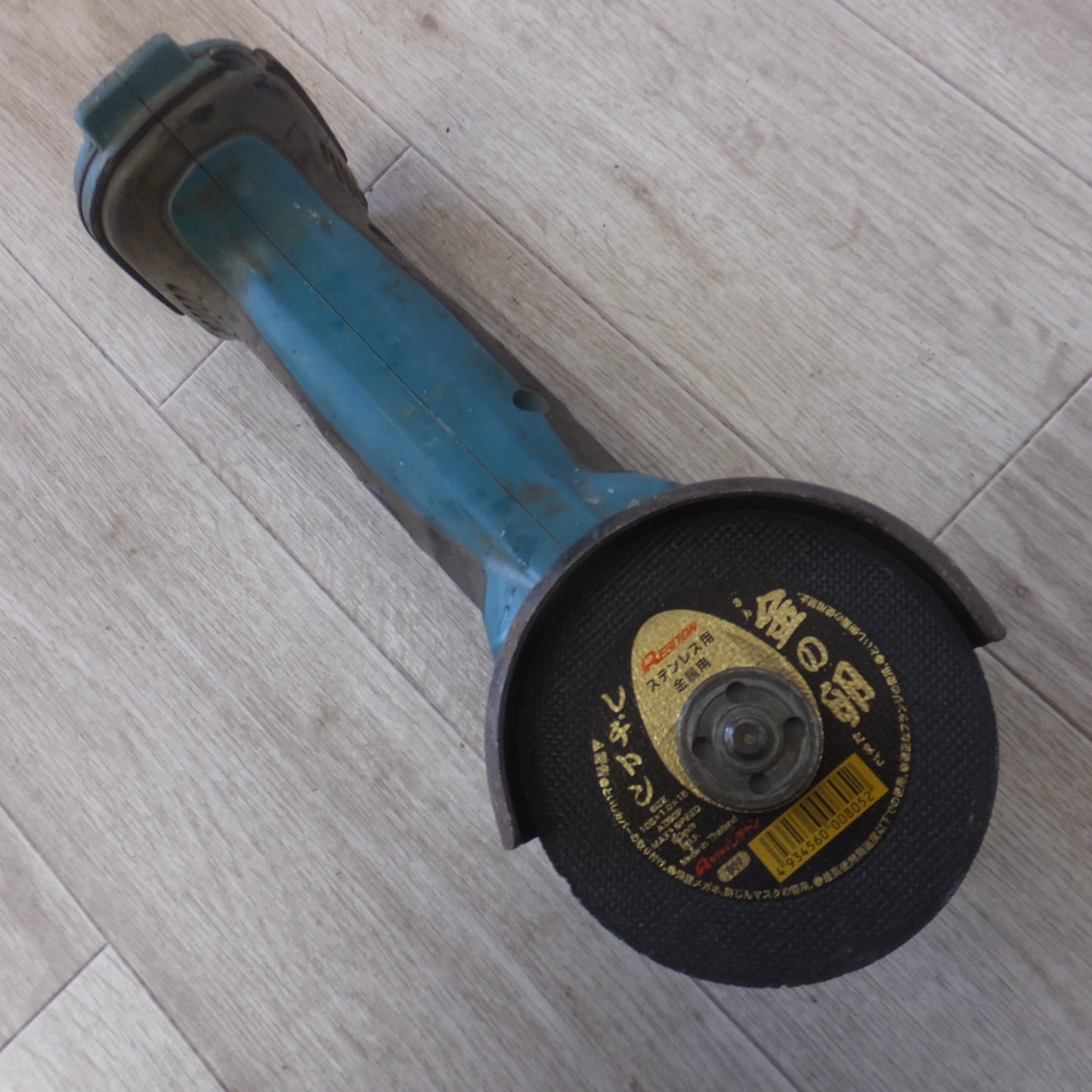 [送料無料] ★マキタ makita 100mm 充電式ディスクグラインダ GA402D 18V 本体のみ★