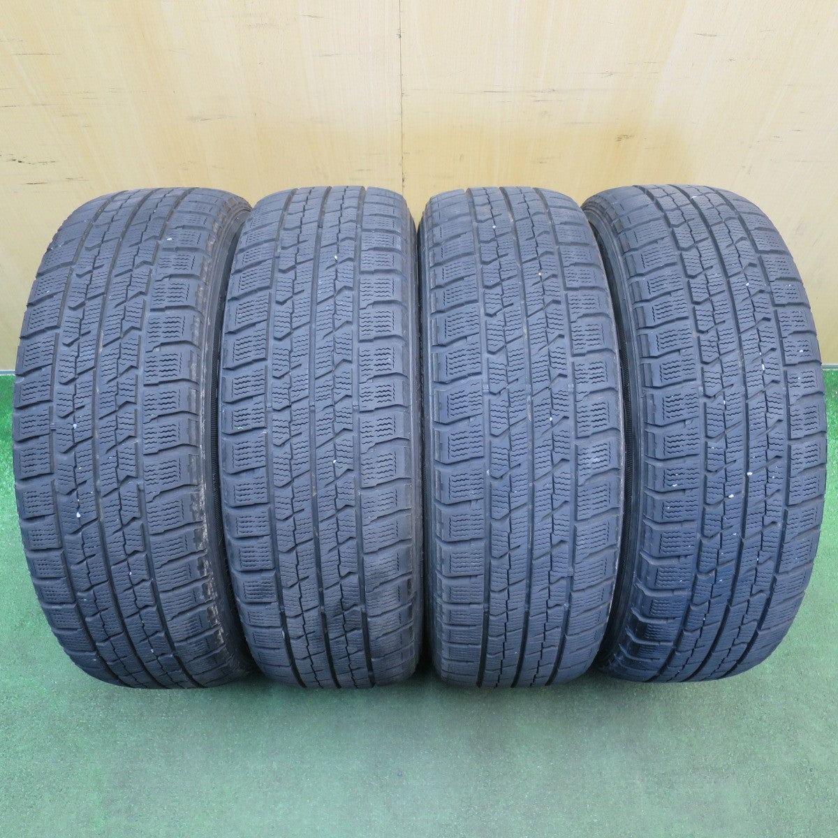 キレイ★プリウス 等 195/65R15 スタッドレス グッドイヤー アイスナビ ZEA2 ravrion ラブリオン 15インチ PCD100/5H★6051802NJス