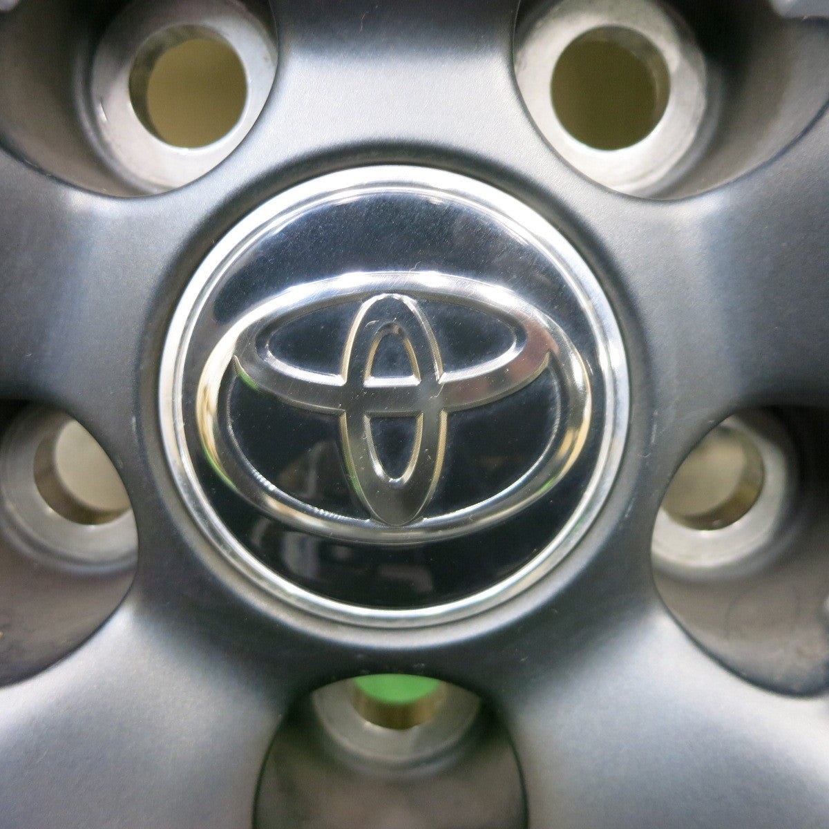 キレイ！23年★トヨタ RAV4 純正 235/55R19 ヨコハマ AVID GT 19インチ PCD114.3/5H★6011404ナノ