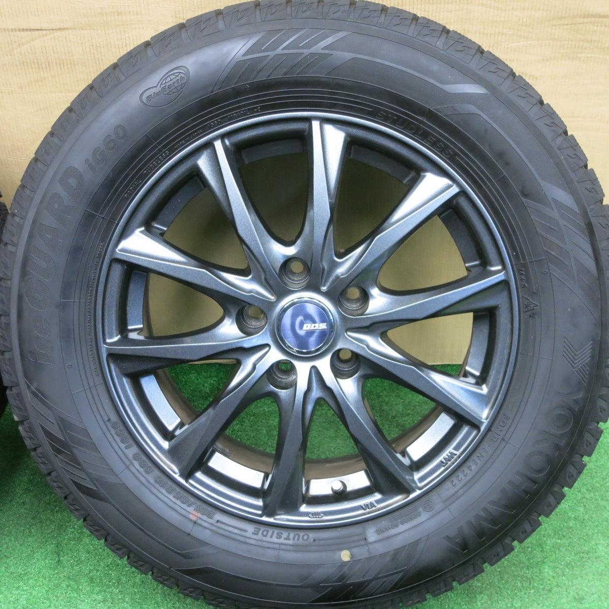 バリ溝！22年！キレイ！ほぼ10分★スタッドレス 215/65R16 ヨコハマ アイスガード iG60 D.O.S. DOS 社外 アルミ 16インチ PCD114.3/5H★6020102NKス