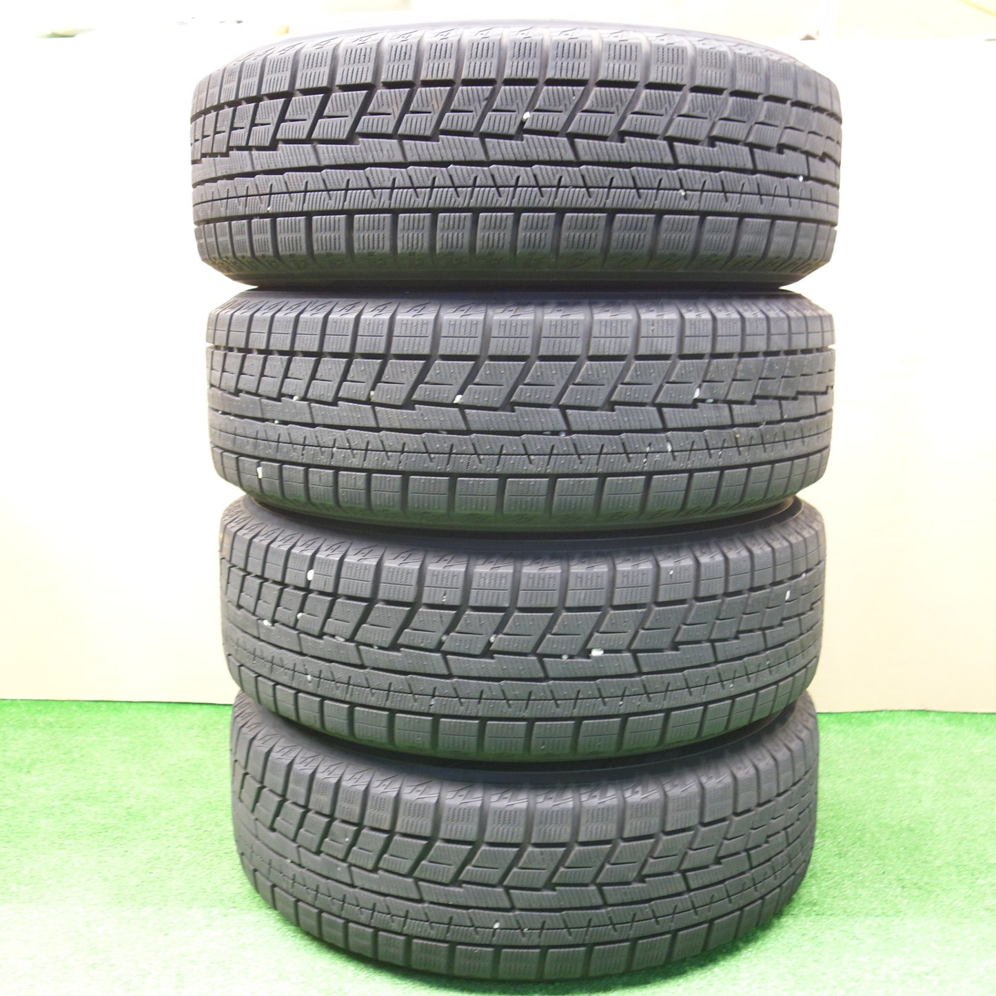 バリ溝！24年！ほぼ10分★スタッドレス 205/60R16 ヨコハマ アイスガード iG60 dP devotion デボーション 16インチ PCD114.3/5H★5121001KTス