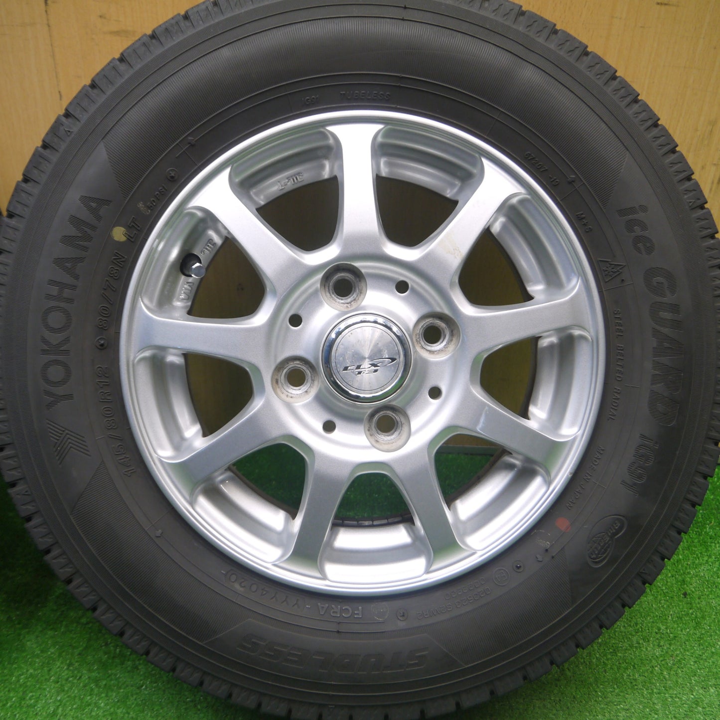 [送料無料] バリ溝！20年！キレイ！8.5分★スタッドレス 145/80R12 80/78N ヨコハマ アイスガード iG91 CLX T-3 12インチ PCD100/4H★4111104Hス