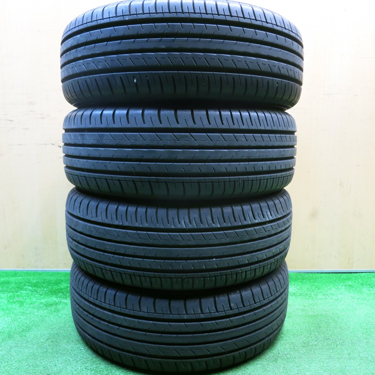 バリ溝！23年！9分★205/60R16 ヨコハマ BluEarth-GT AE51 タイヤ 16インチ ブルーアース ノア ヴォクシー ステップワゴン 等★5110605HAノタ