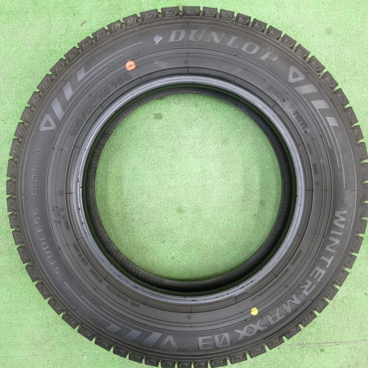 超バリ溝！21年！9.5分以上★スタッドレス 145/80R13 ダンロップ ウインターマックス03 WM03 タイヤ 13インチ N-BOX ワゴンR スペーシア 等★5042504TTスタ