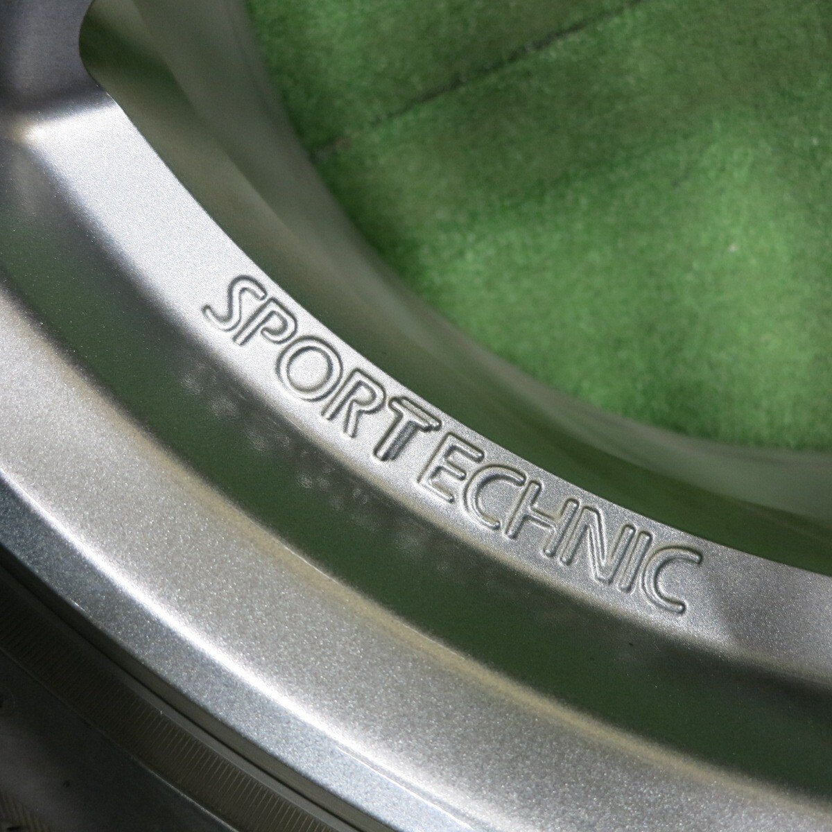 4本★ワーゲン等 SPORTECHNIC 225/45R17 スタッドレス ブリヂストン ブリザック VRX スポーツテクニック PCD112/5H★4123010HAス