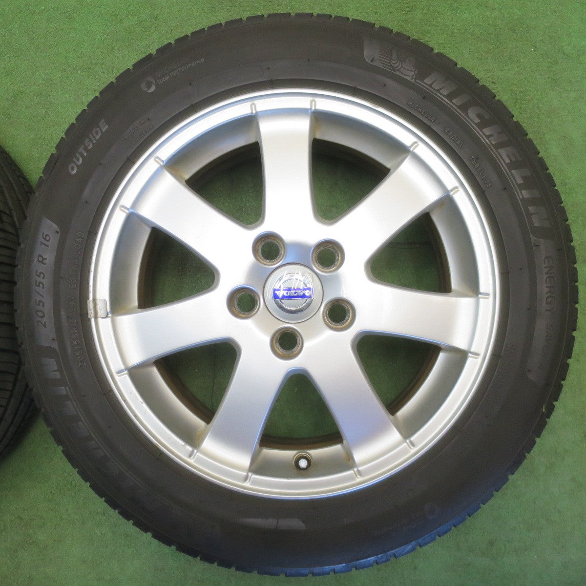 バリ溝！24年！9分★ボルボ V50 S40 等 純正 205/55R16 ミシュラン エナジーセイバー4 16インチ PCD108/5H★6051013NJノ