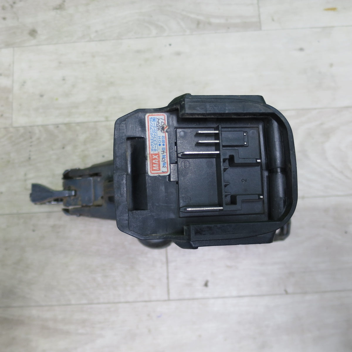 [送料無料] ☆マックス 鉄筋 結束機 リバー タイア RB-399A-FB2C 充電器 バッテリー ケース 付き MAX 電動 工具 ②☆