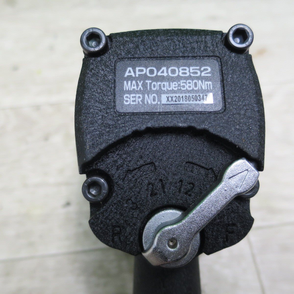 [送料無料] キレイ!付属品付き☆アストロ プロダクツ 常圧 エアー インパクト レンチ マックス 580Nm AP040852 ホース付き ASTORO PRODUCTS☆