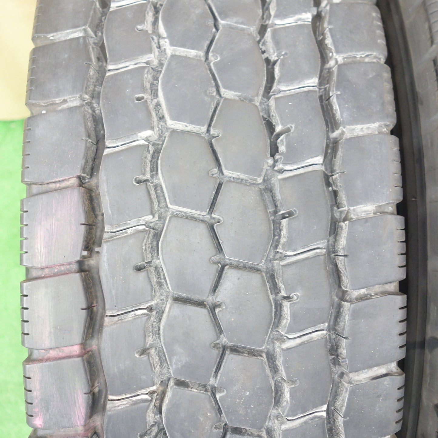 バリ溝！25年！9分！2本★トラック タイヤ 245/70R19.5 136/134J ブリヂストン M888 ミックス オールシーズン 19.5インチ★5122209KTスタ