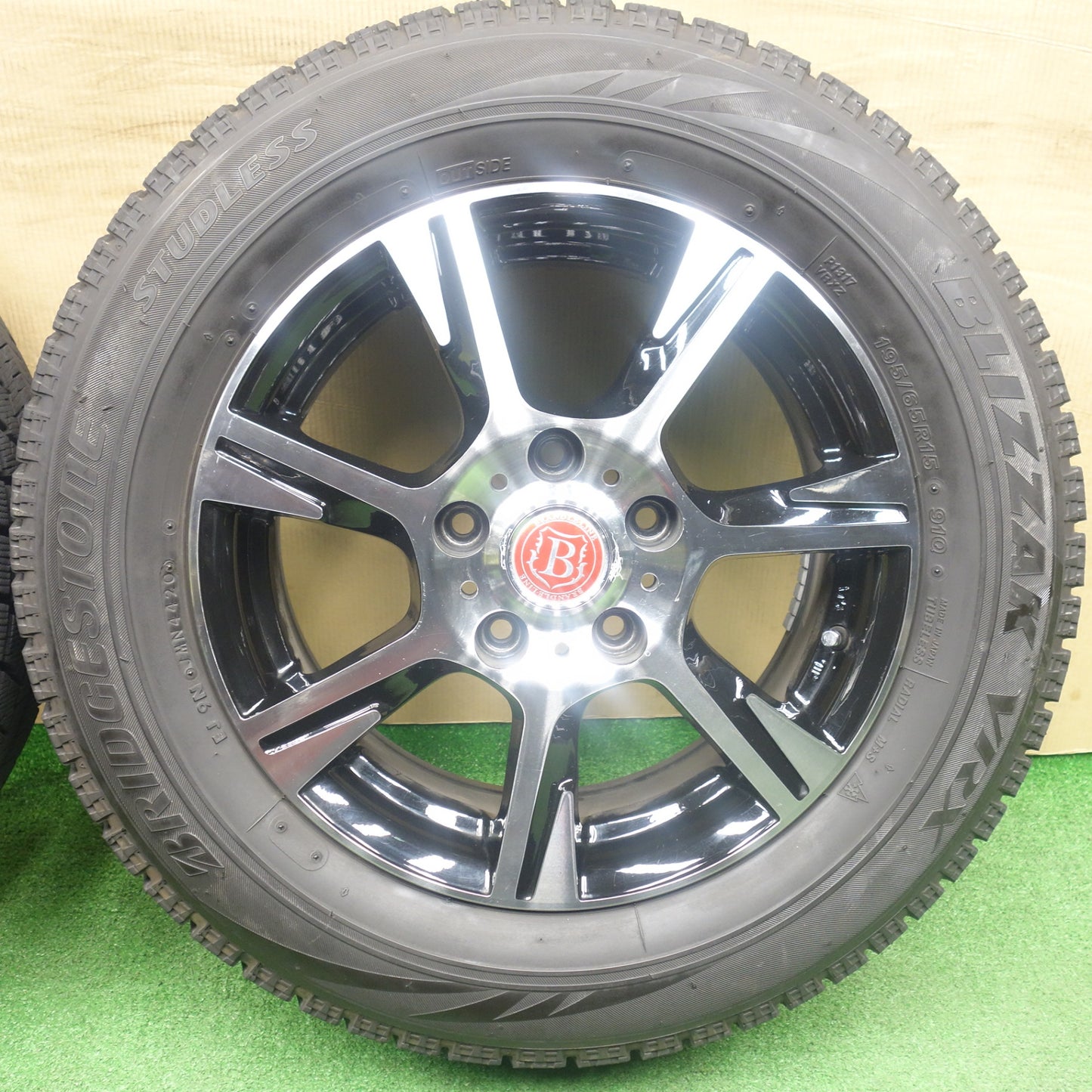バリ溝！8.5分★スタッドレス 195/65R15 ブリヂストン ブリザック VRX BRANDLE-LINE ブランドルライン 15インチ PCD114.3/5H★6020901KTス