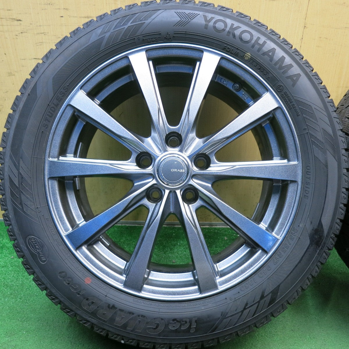 バリ溝！22年！キレイ！9.5分◎スタッドレス 215/55R17 ヨコハマ