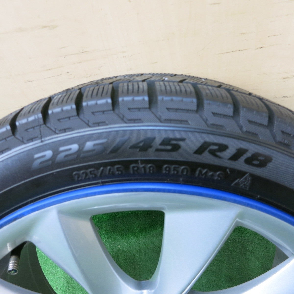 キレイ 1本★BMW F30 F31 3シリーズ 純正 225/45R18 スタッドレス ピレリ アイスアシンメトリコ プラス PCD120/5H★5030402ナス