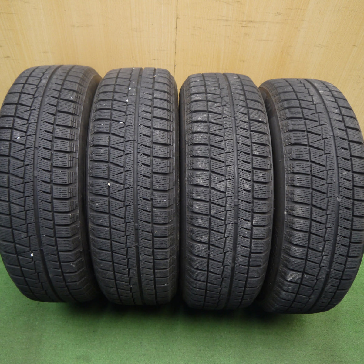 バリ溝！22年！キレイ！8.5分◎スタッドレス 175/65R14 ブリヂストン アイスパートナー2 PREO プレオ 14インチ PCD100/4H◎6091408Hス