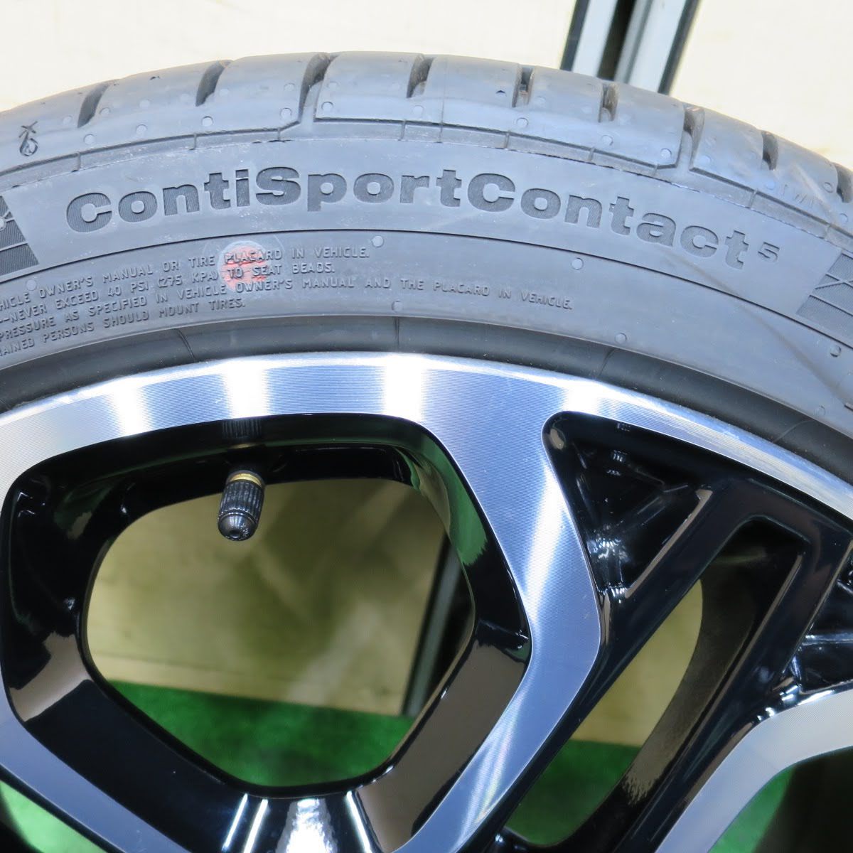 [送料無料] 新車外し！24年！1本★スズキ ZC33S スイフト スポーツ 純正 195/45R17 コンチネンタル コンチスポーツ コンタクト5 PCD114.3/5H★5041006イノ(2)