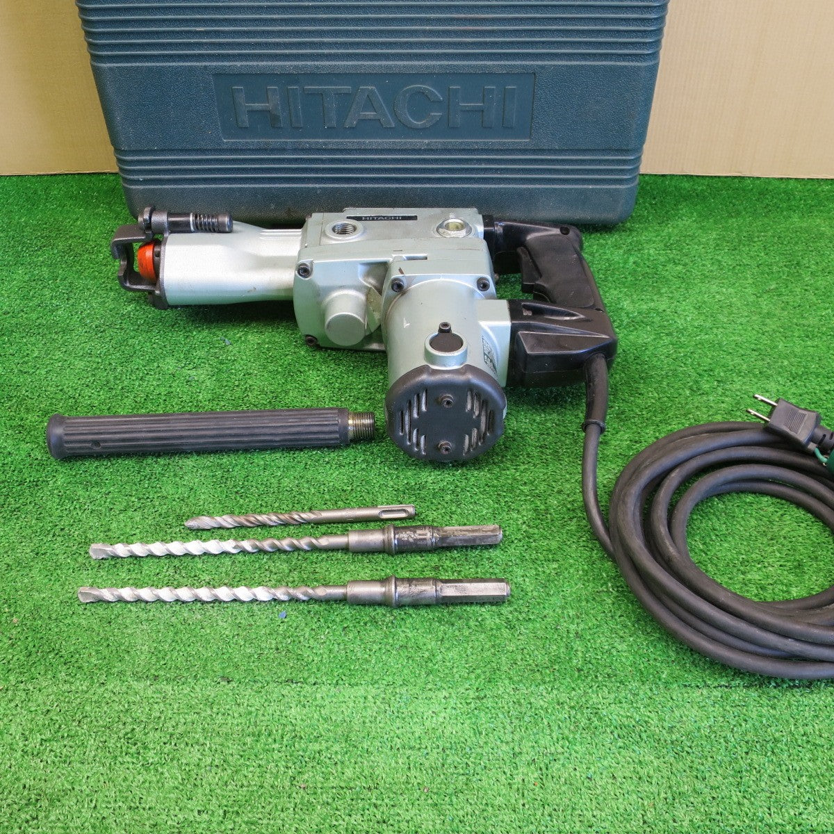 [送料無料] 付属品付◆日立工機 42mm ハンマ ドリル DH42 電動 工具 100V コード式 ハンマードリル はつり ハツリ HITACHI◆