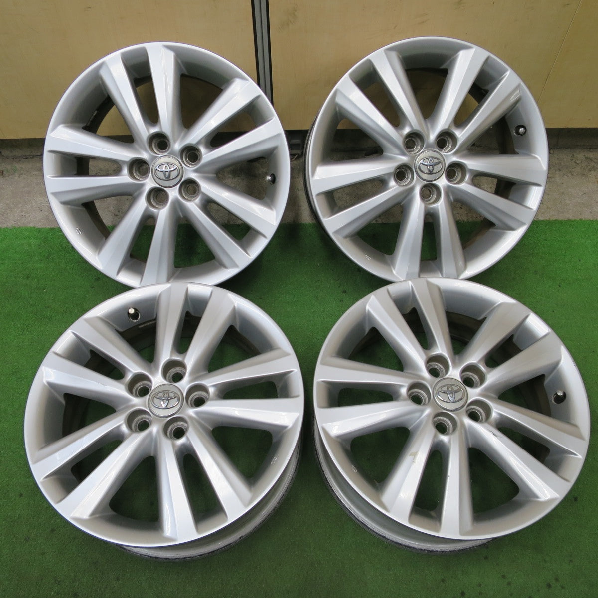 4本価格★トヨタ ウィッシュ 純正 ホイール 16インチ 16×6J PCD100/5H★6022501NGホ