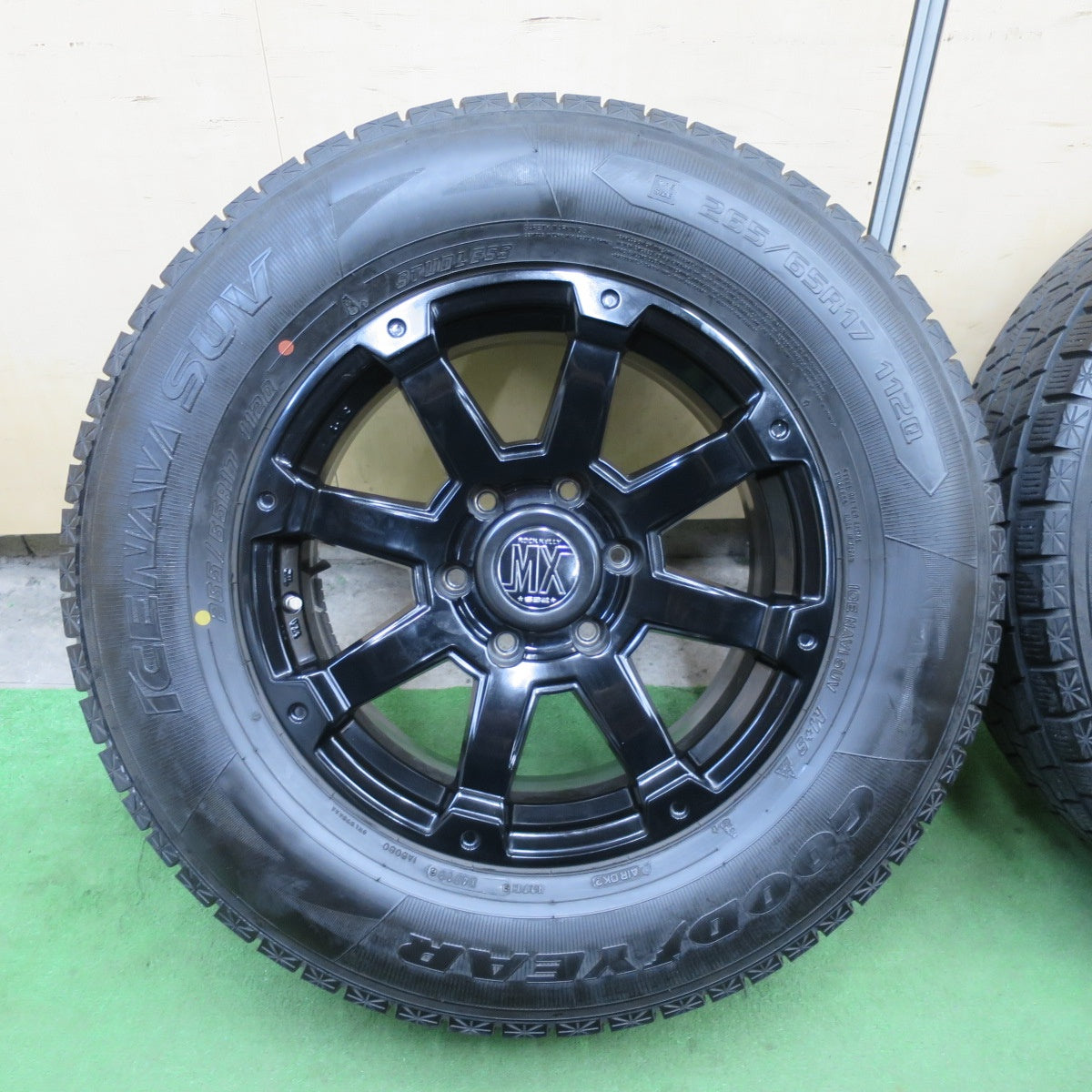 バリ溝！キレイ！9分★LOXARNY ROCK KELLY MX 632 265/65R17 スタッドレス グッドイヤー アイスナビ SUV ロクサーニ ロックケリー 17インチ PCD139.7/6H★6042303TTス