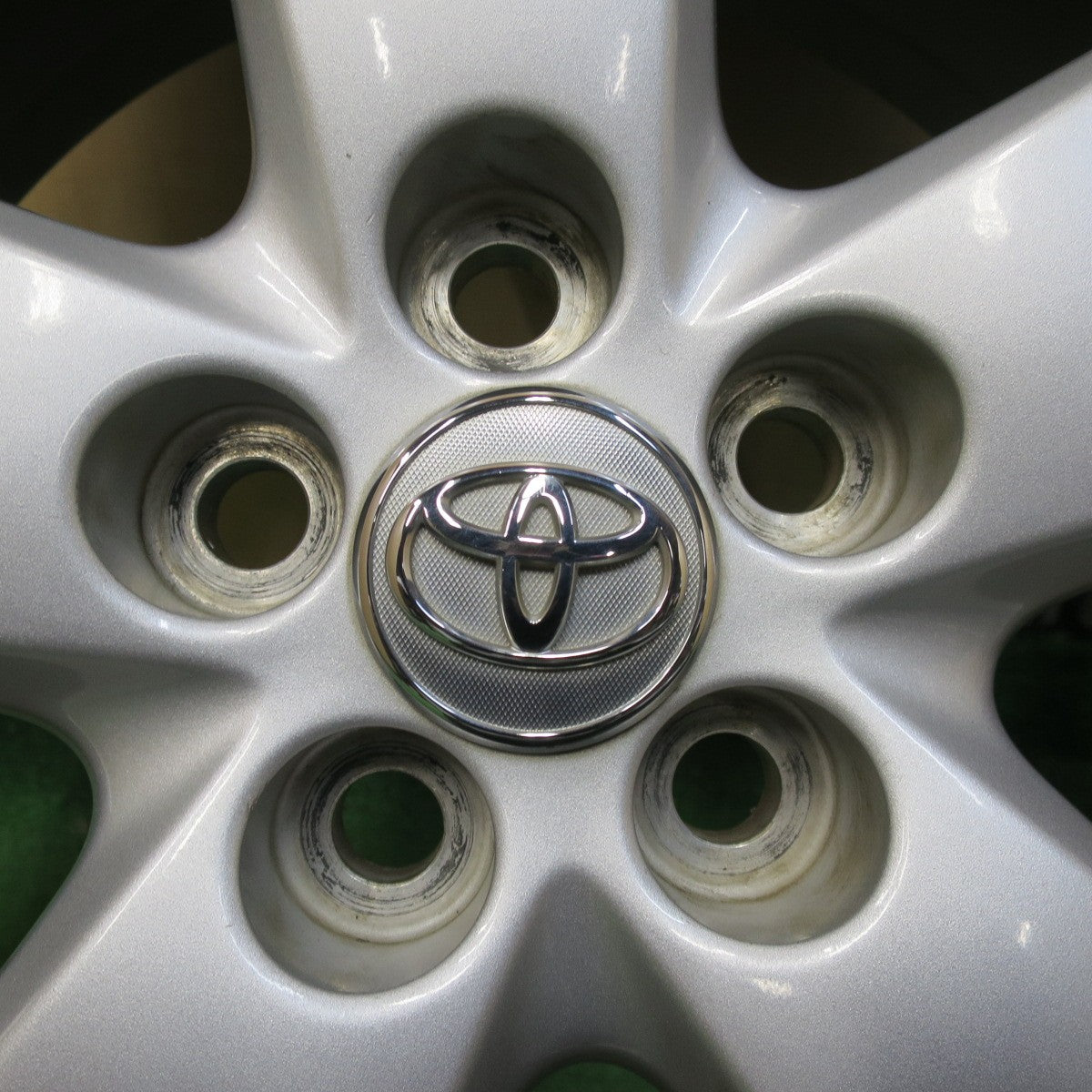 [送料無料] バリ溝！8.5分★トヨタ 30系 プリウス S G ツーリング 純正 215/45R17 ダンロップ ルマン5 17インチ PCD100/5H★5040713イノ