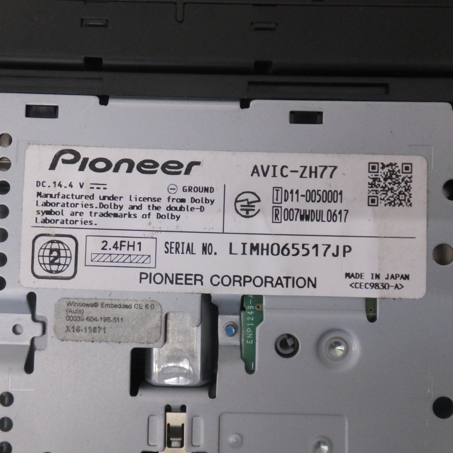 [送料無料] ★カロッツェリア carrozzeria AV一体型HDDナビゲーション サイバーナビ AVIC-ZH77(32)★