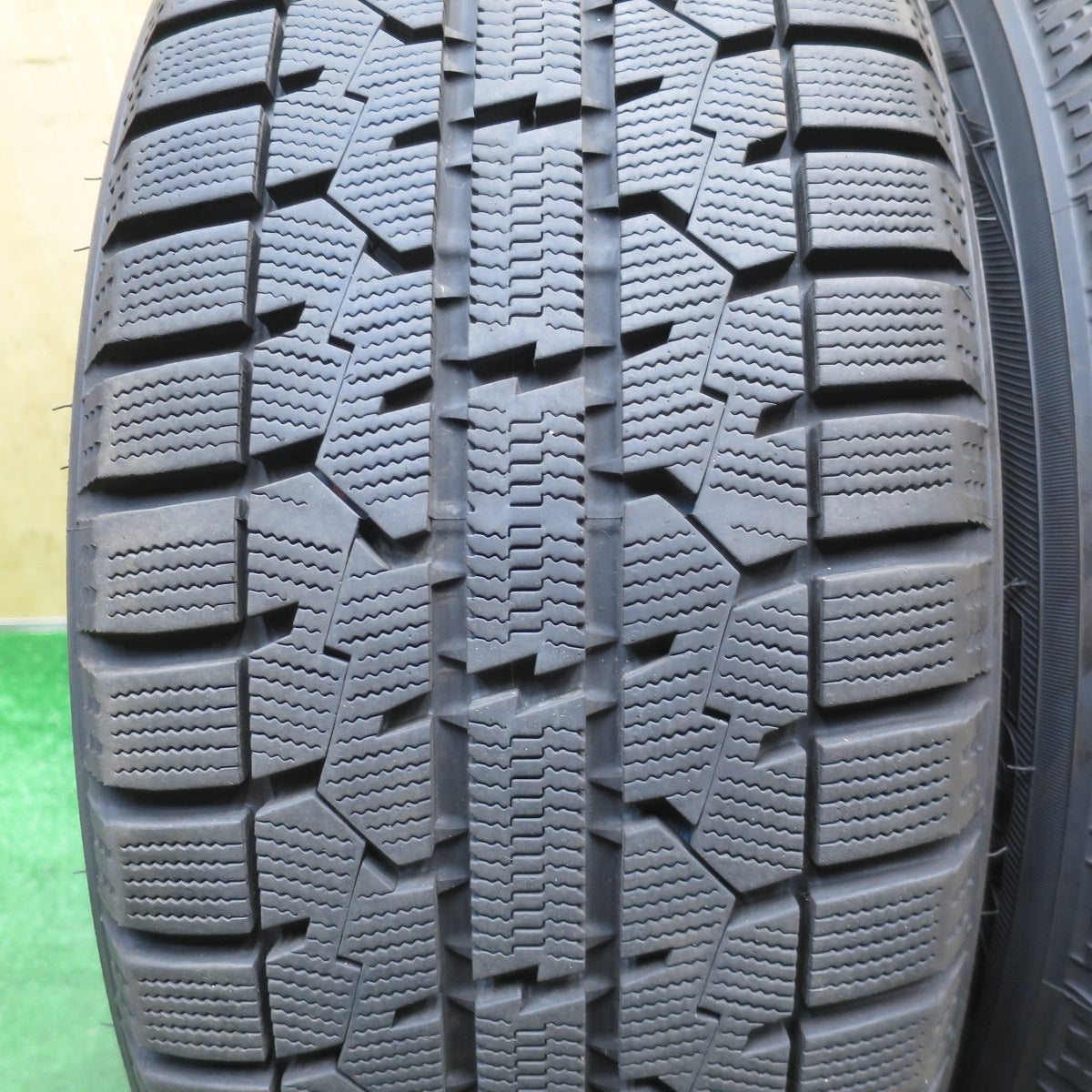 バリ溝！23年！9.5分◎ワーゲン 等 225/50R17 スタッドレス トーヨー オブザーブ ガリット GIZ 社外 アルミ 17インチ PCD112/5H◎6101208NJス