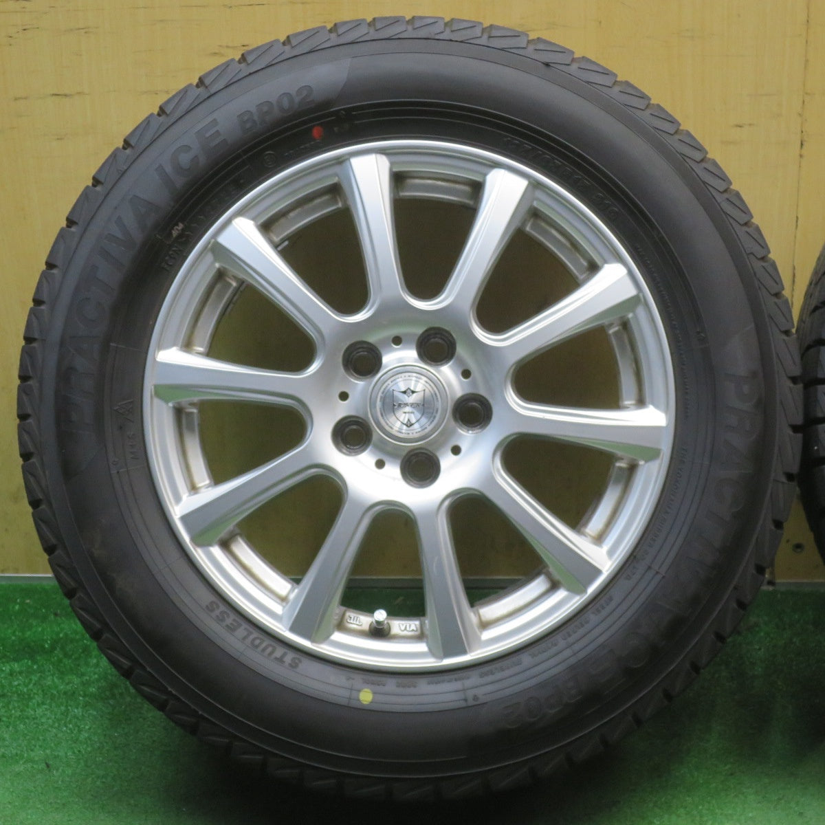 バリ溝！25年！9.5分◎プリウス 等 195/65R15 スタッドレス プラクティバ アイス BP02 JOKER ジョーカー 15インチ PCD100/5H◎6060902NJス