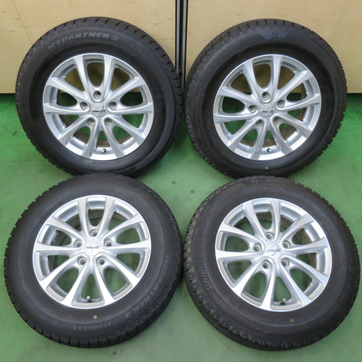 バリ溝！23年！ほぼ10分★スタッドレス 195/65R15 ブリヂストン アイスパートナー2 MWII 社外 アルミ 15インチ PCD114.3/5H★5123101イス