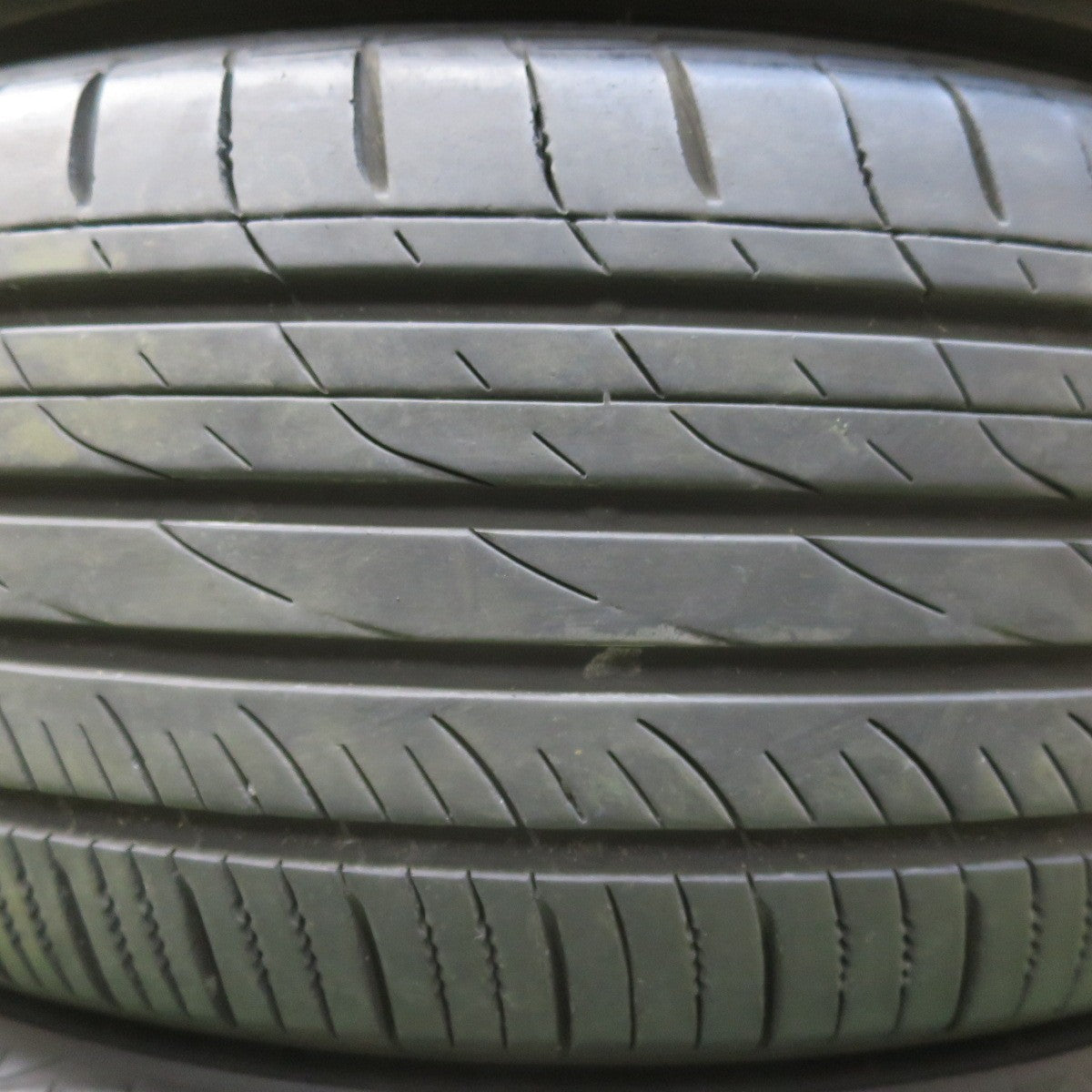 バリ溝！24年！9.5分★215/60R17 トーヨー プロクセス CL1 SUV タイヤ 17インチ レクサス UX アルファード ヴェルファイア エスティマ C-HR 等★5122606イノタ