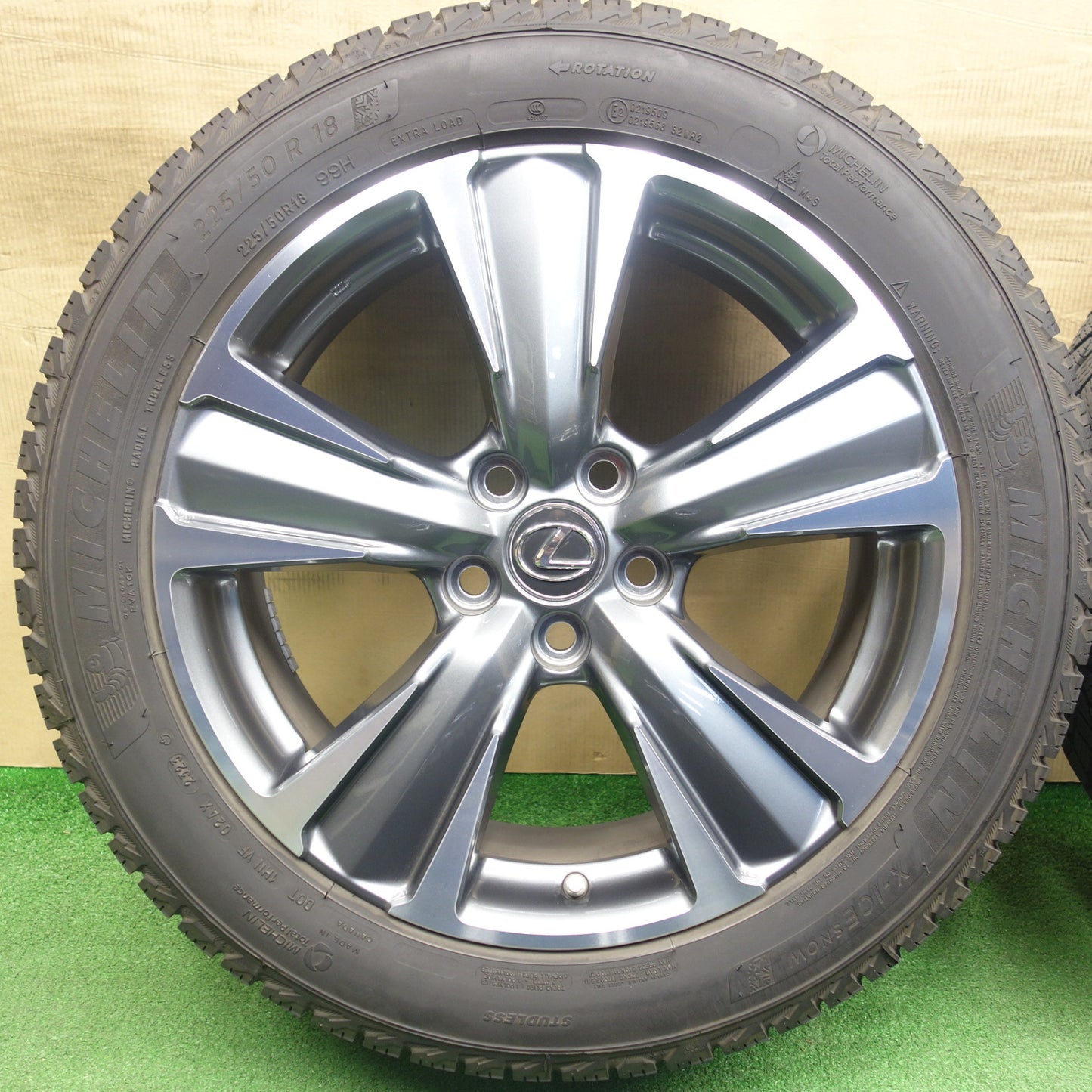 センサー付！バリ溝！23年！キレイ！9.5分★レクサス UX 純正 225/50R18 スタッドレス ミシュラン X-ICE SNOW 18インチ PCD114.3/5H★6031305KTス