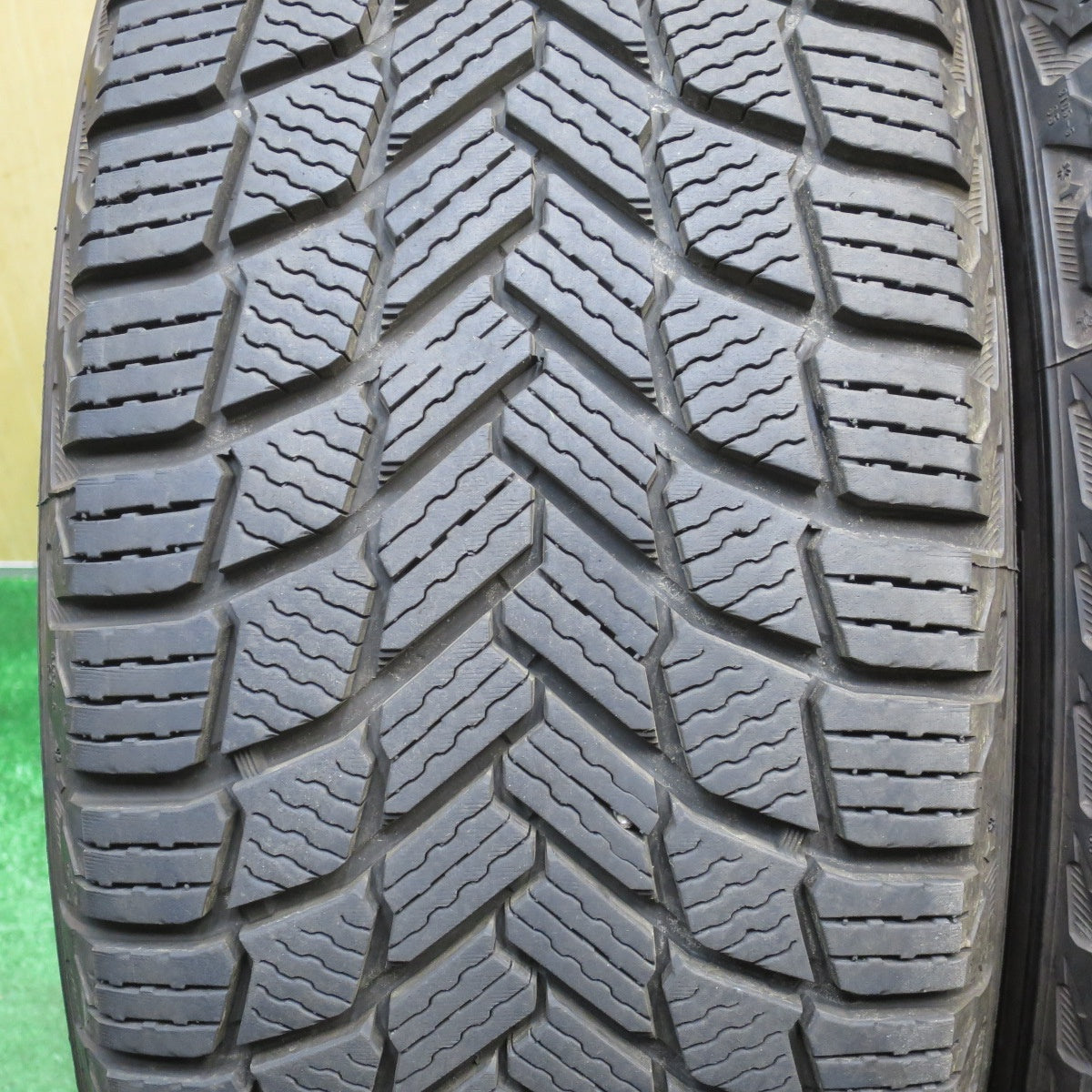 バリ溝！23年！9.5分★スタッドレス 215/50R17 ミシュラン X-ICE SNOW Galeria GS01 ガレリア 17インチ PCD114.3/5H★6051810NJス