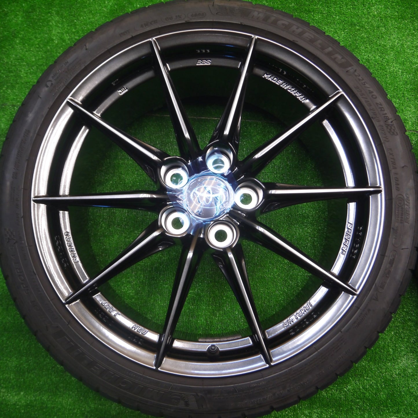 *送料無料* ホイール未使用！バリ溝！20年！9.5分★トヨタ GR ヤリス RZ ハイパフォーマンス 純正 BBS 225/40R18 ミシュラン パイロットスポーツ4 S PCD114.3/5H★4080502Hノ