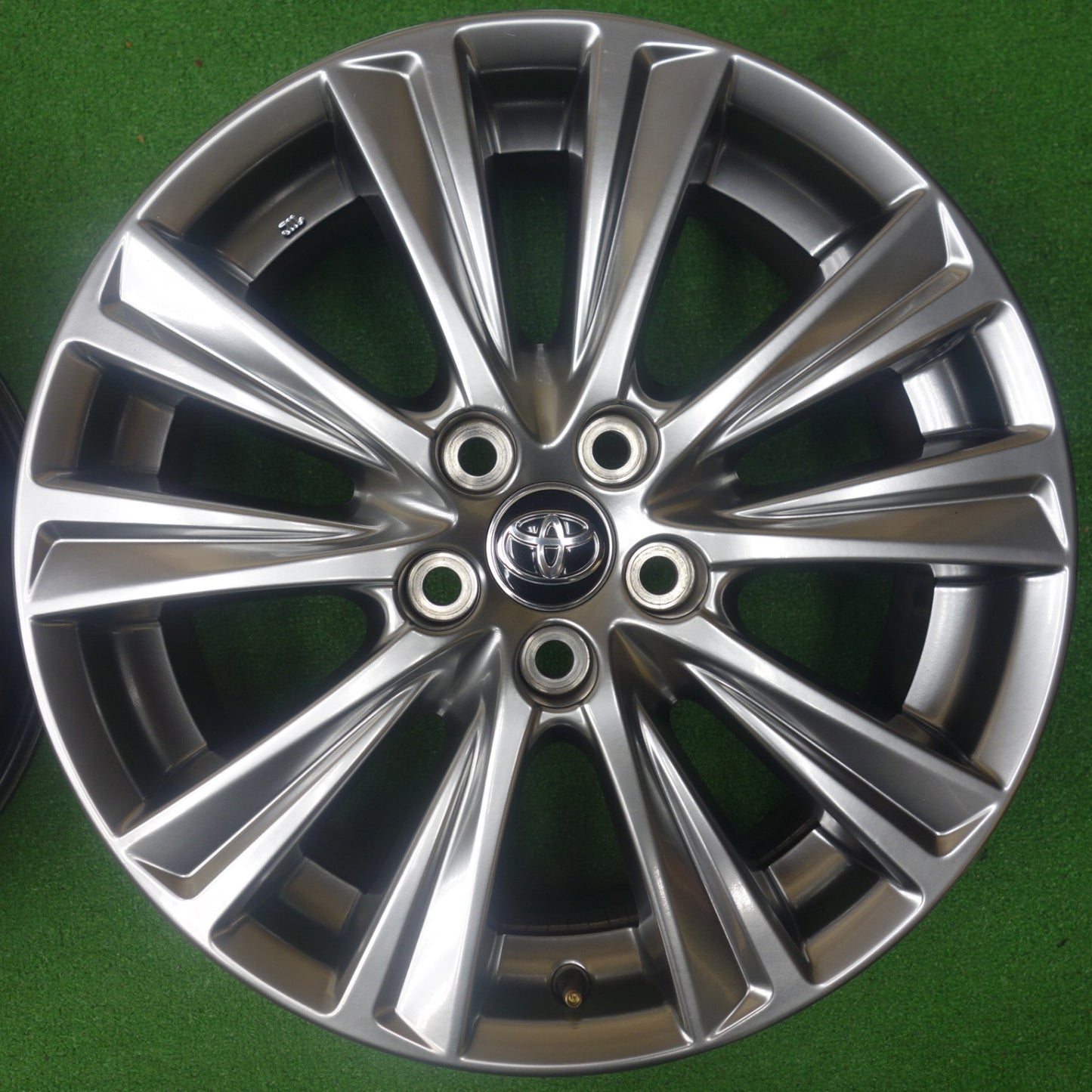 キレイ★トヨタ 30系 アルファード ヴェルファイア 純正 ホイール 18インチ 18×7.5J PCD114.3/5H★6062602KTホ