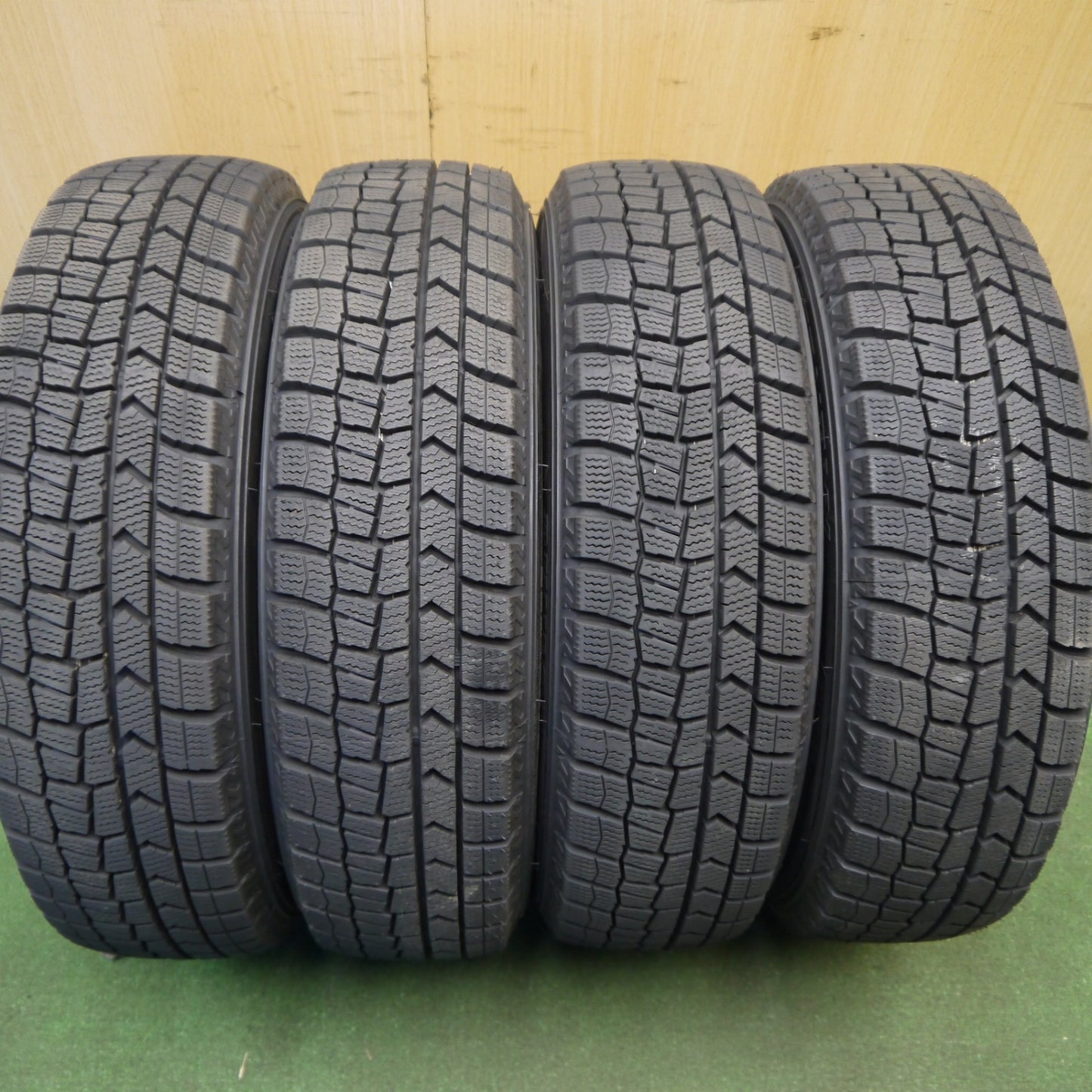 バリ溝！24年！キレイ！9.5分以上★スタッドレス 155/65R14 ダンロップ ウインターマックス WM02 Ti WHEELS 14インチ PCD100/4H★6031706Hス