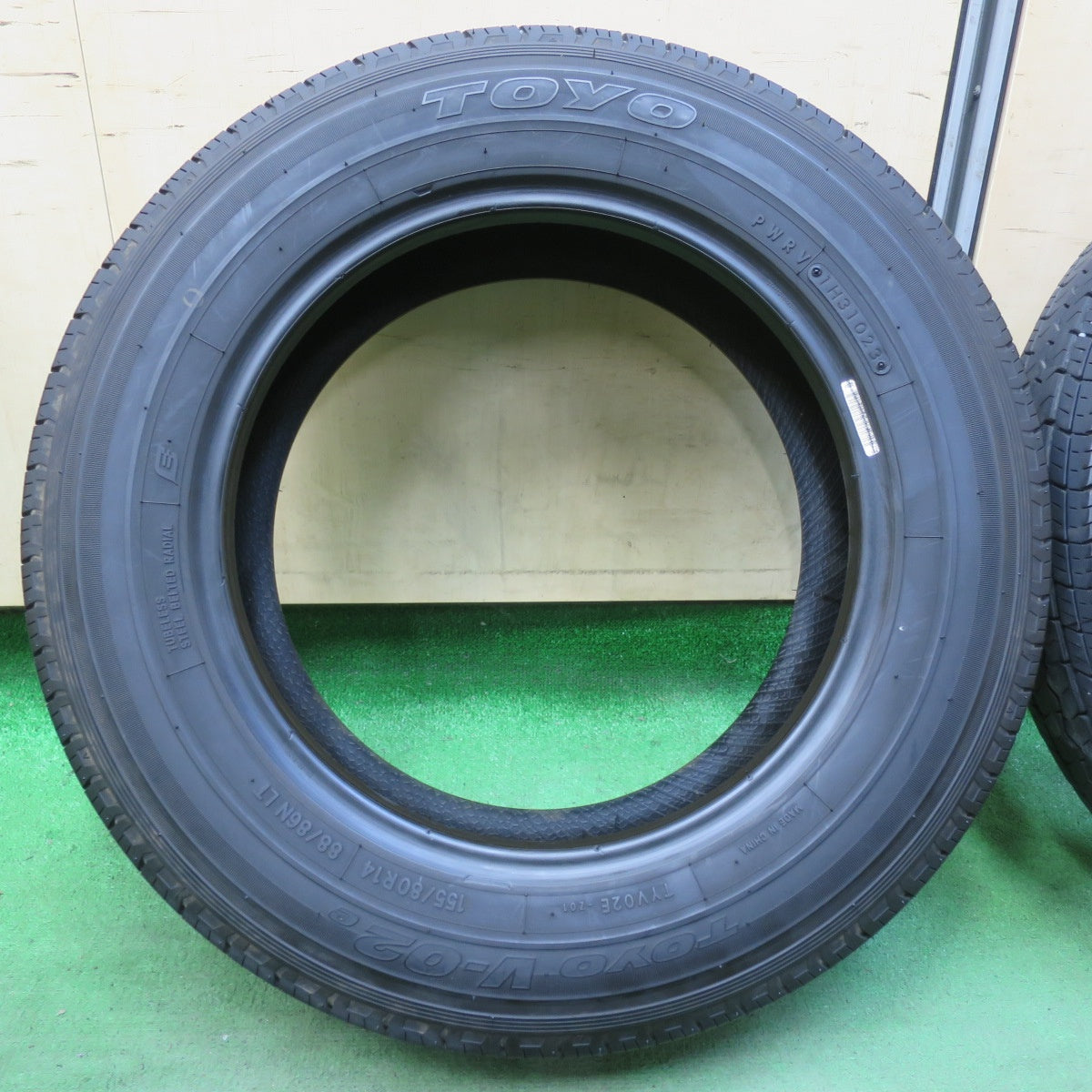 バリ溝！23年！9分★155/80R14 88/86N トーヨー V-02e タイヤ 14インチ プロボックス サクシード 等★5102003イノタ