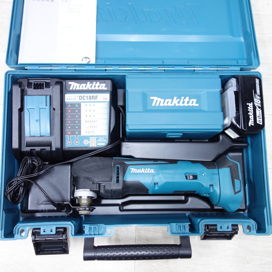 [送料無料] キレイ◆マキタ 充電式 マルチ ツール 18V TM51DRG 充電器 バッテリー ケース 付き 切断 剥離 研削 電動 工具◆