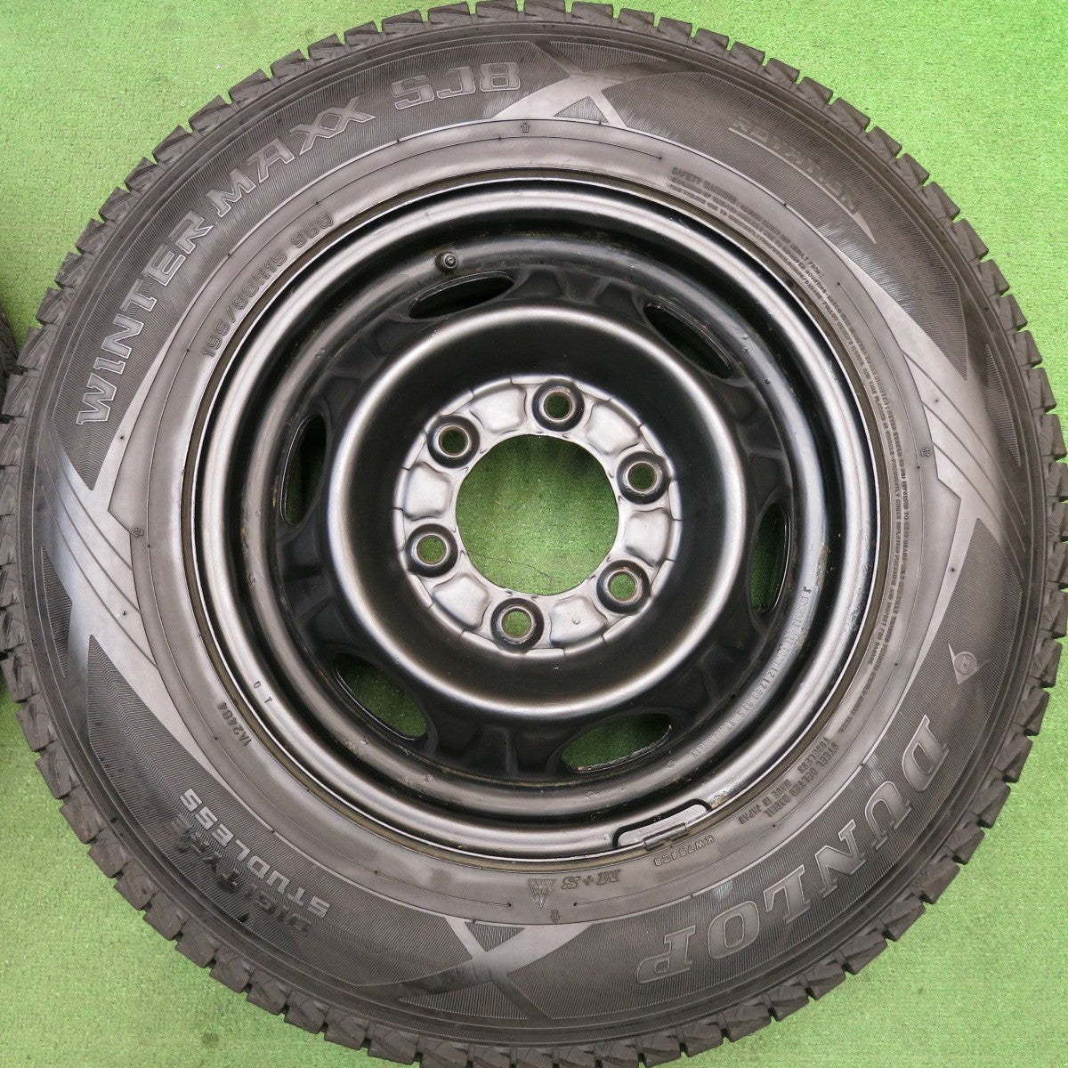 バリ溝！9分★日産 キャラバン 純正 スチール 195/80R15 スタッドレス ダンロップ ウインターマックス SJ8 15インチ PCD139.7/6H★5062204HAス