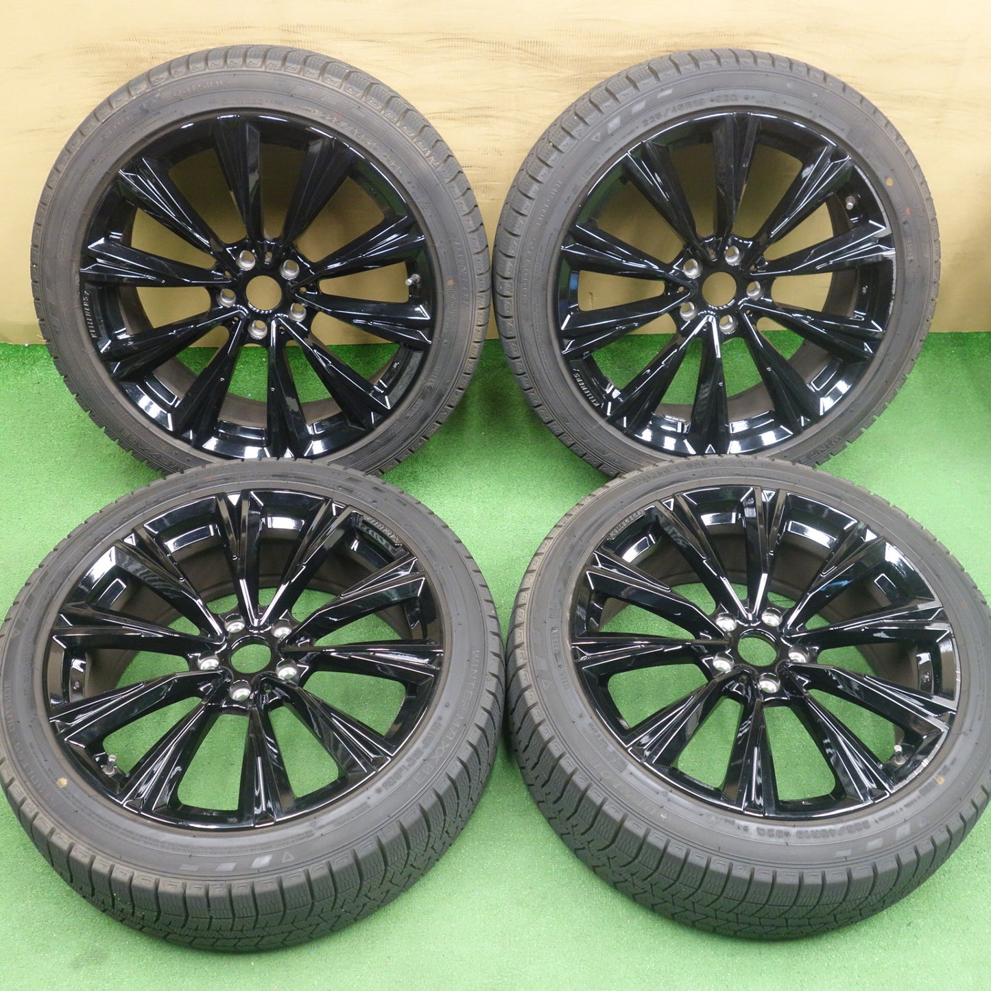 バリ溝！22年！9.5分以上◎BMW 等 KELLENERS 225/45R19 スタッドレス ダンロップ ウインターマックス 03 ケレナーズ 19インチ PCD112/5H◎6082801KTス
