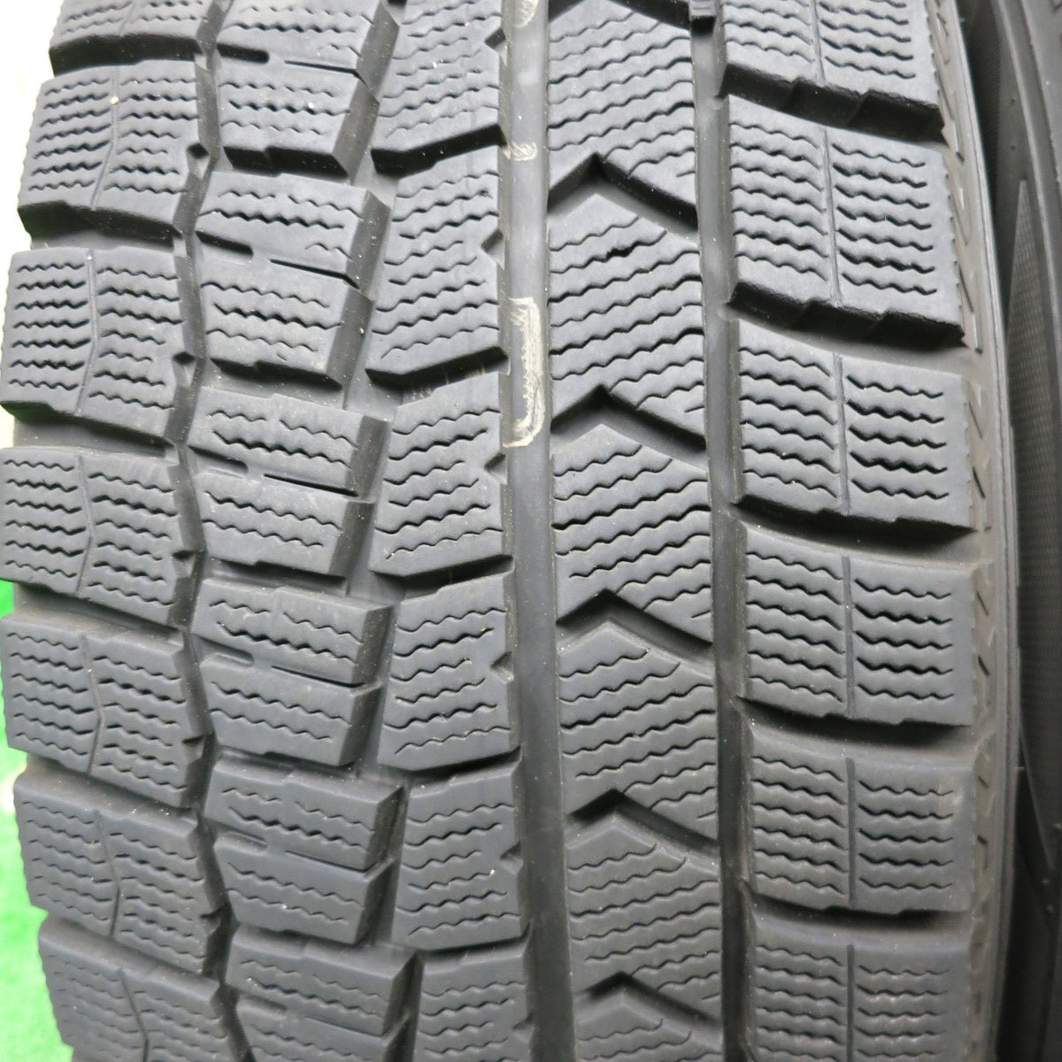 [送料無料] バリ溝！20年！キレイ！9.5分★スタッドレス 205/65R16 ダンロップ ウインターマックス WM02 DUFACT デュファクト PCD114.3/5H★4091304NJス