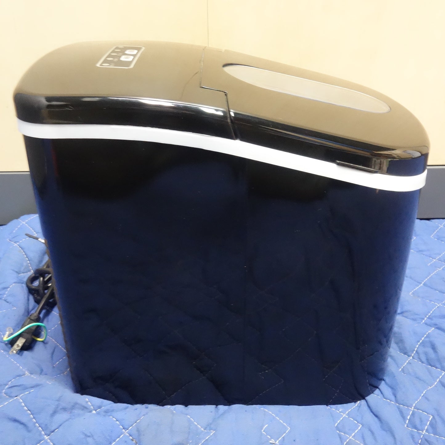 [送料無料] ☆三金商事 LIVZA 高速 製氷機 100V ICE2200 家庭用 6～13分製氷☆