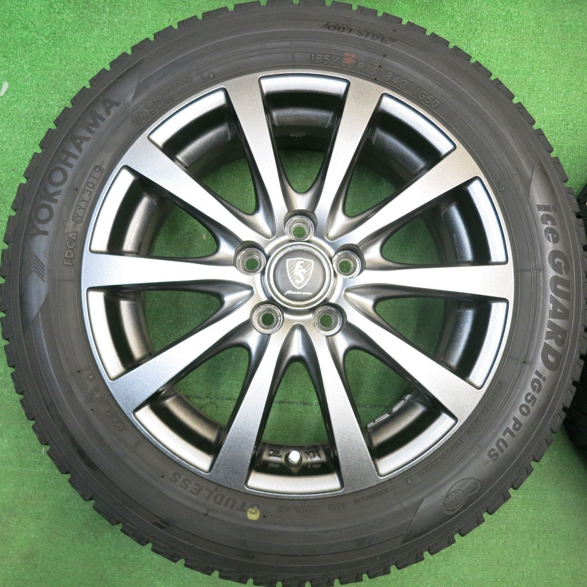 バリ溝！キレイ！9.5分★シエンタ 等 185/60R15 スタッドレス ヨコハマ アイスガード iG50 プラス MANARAY SPORT マナレイ スポーツ 15インチ PCD100/5H★6022805HAス