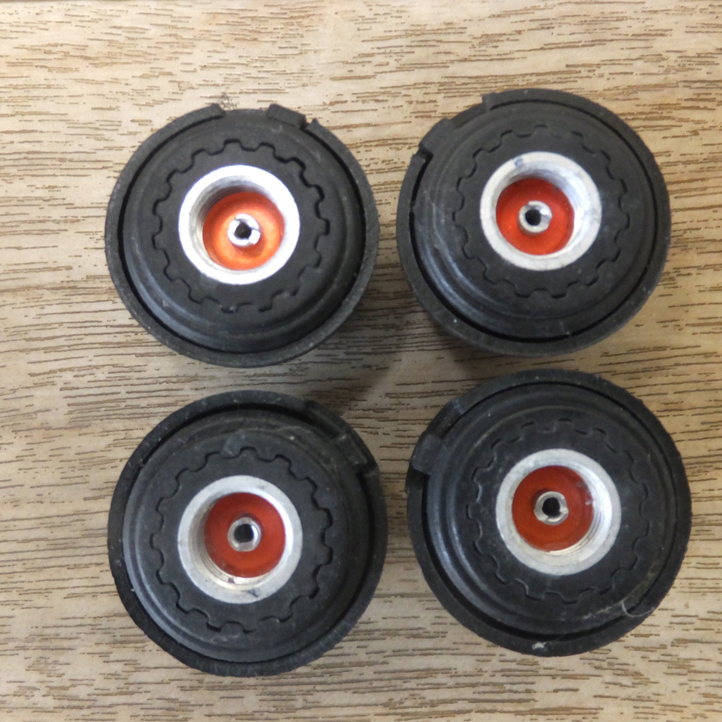 [送料無料] キレイ★プロテクタ TPMS ワイヤレス タイヤ空気圧センサー エアモニ4 Airmoni4 AVK4 4輪タイプ★
